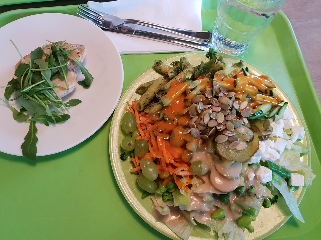 Vähikkälä餐馆和美食-ABC Riihimäki