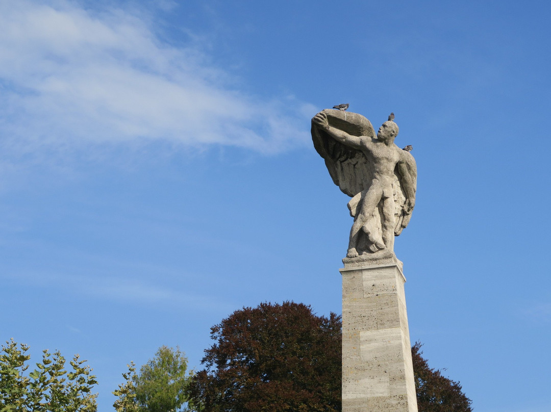 Graf-Zeppelin-Denkmal