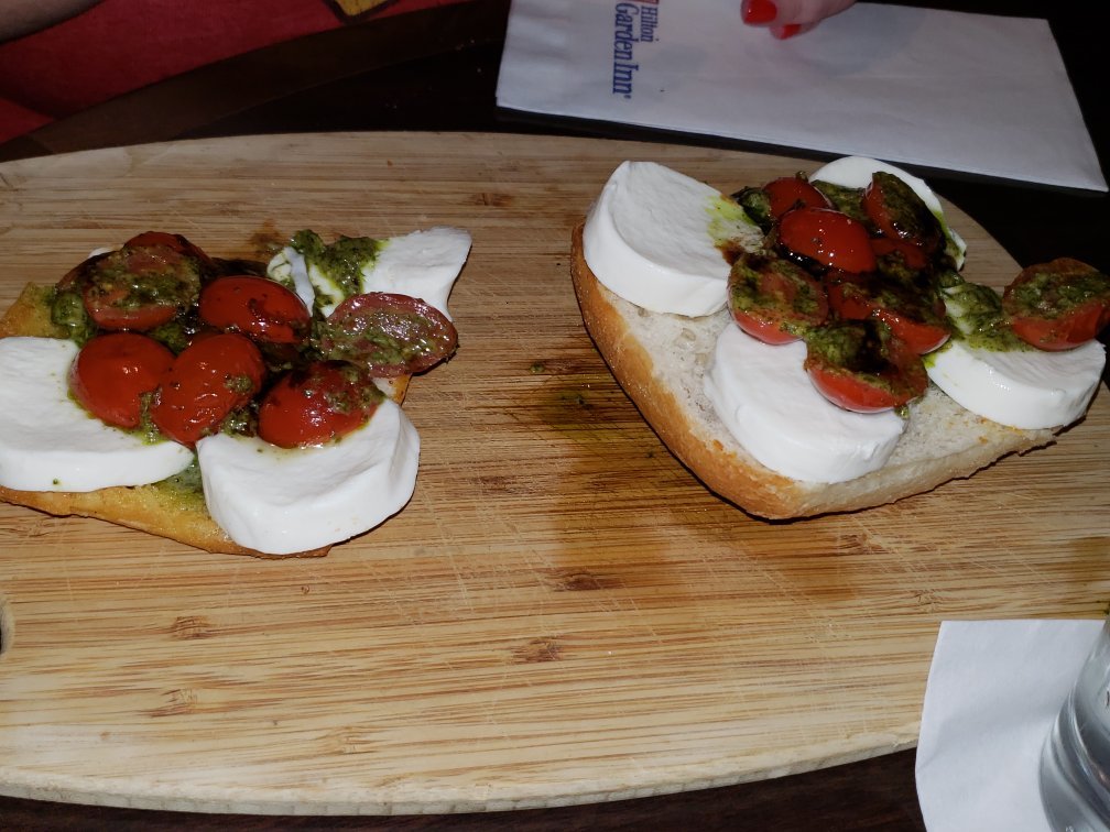 芝加哥中途机场希尔顿花园酒店-餐饮