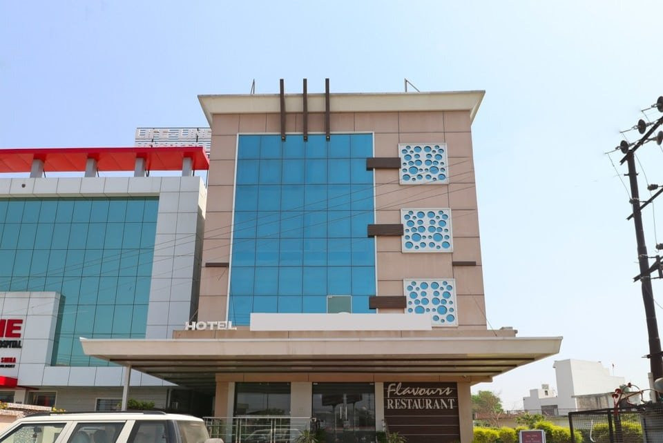 Park Grand Hotel and Resort主图