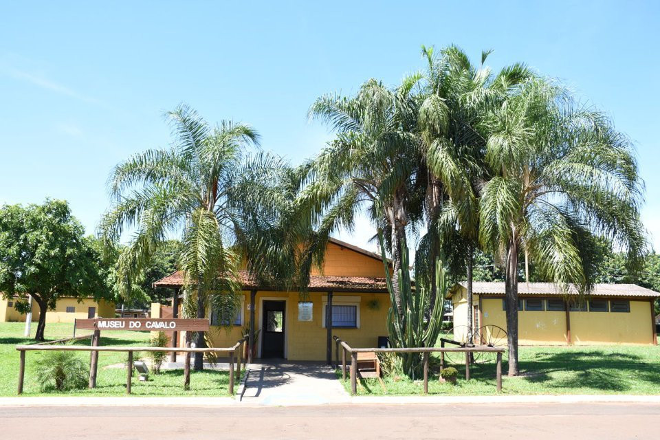 Museu do Cavalo de Colina景点图片