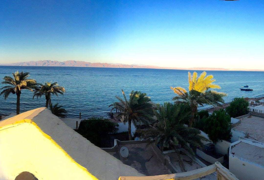 Coral Coast Hotel主图