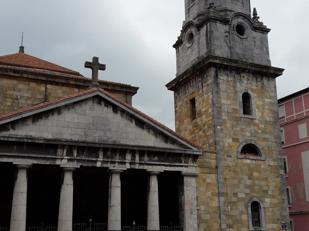 Iglesia de Santa Maria de la Asuncion景点图片