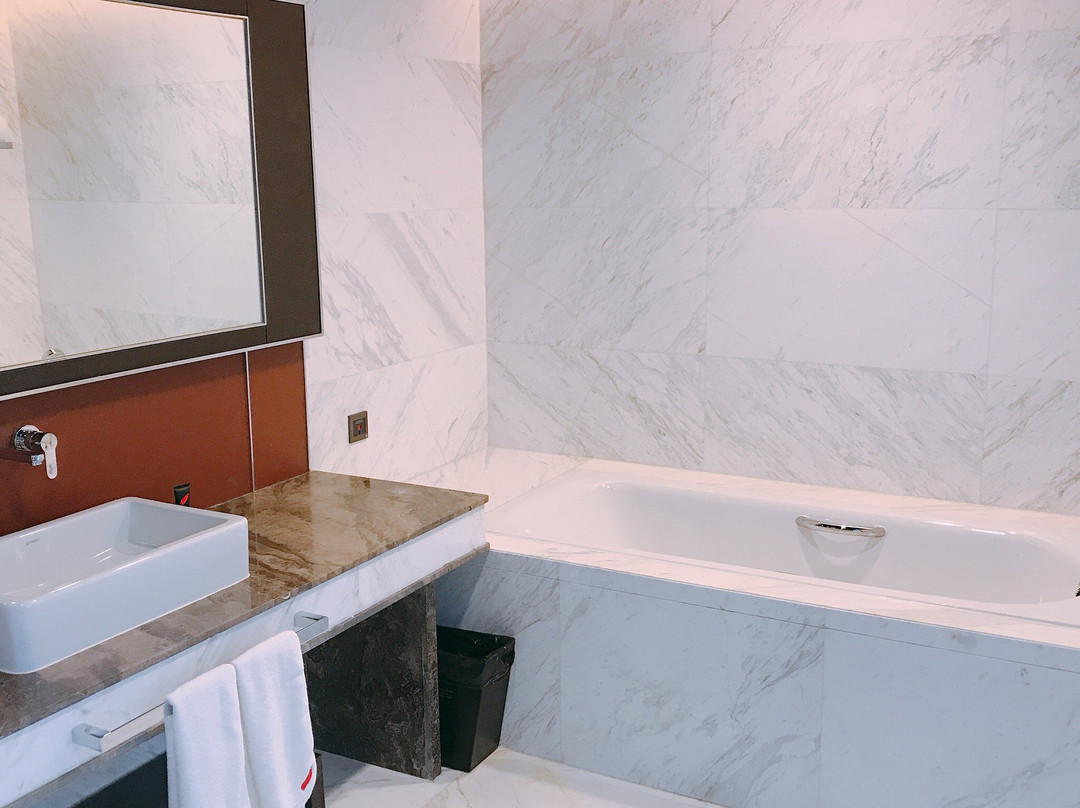 青海凯邦瑞斯丽大酒店主图