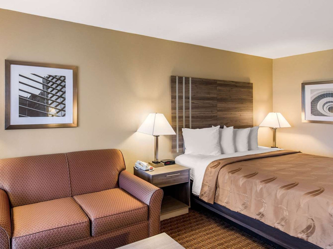 巴黎品质酒店主图