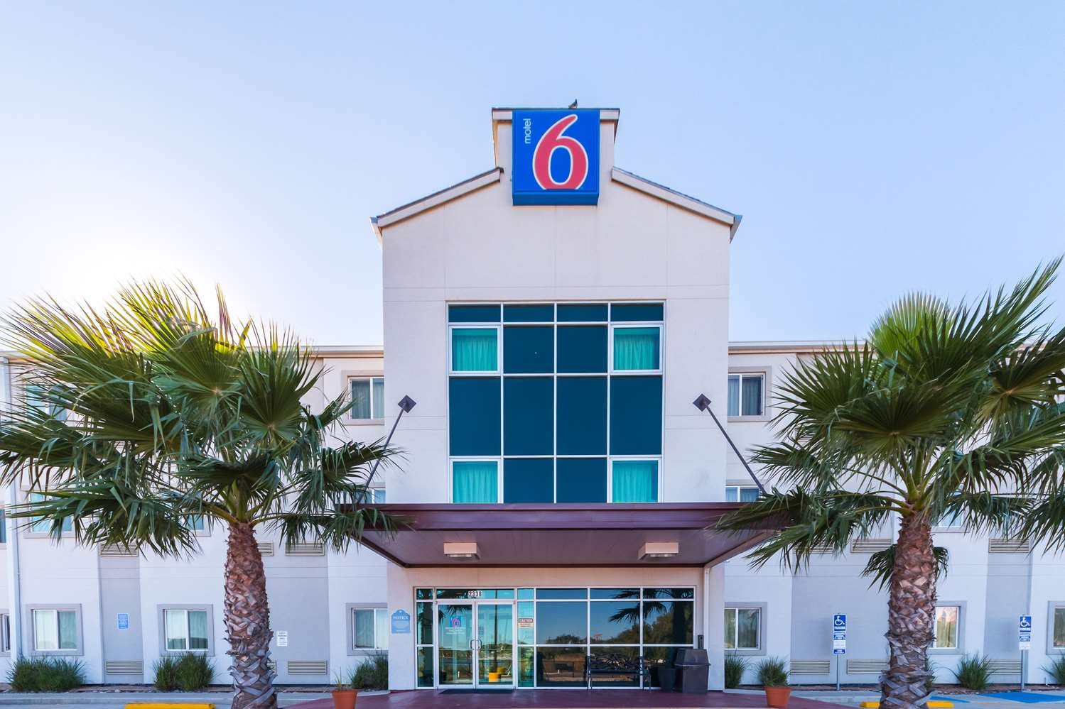 Motel 6 Eagle Pass Lakeside-官方
