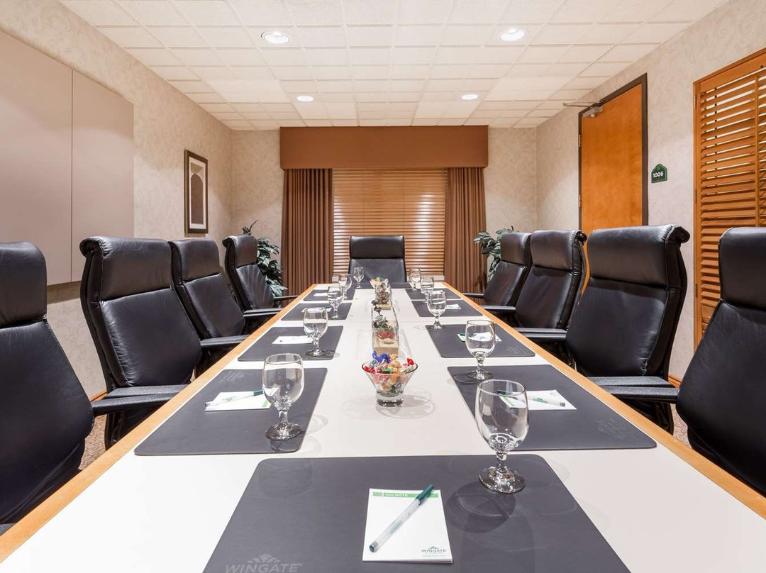 Wingate by Wyndham Calgary South主图