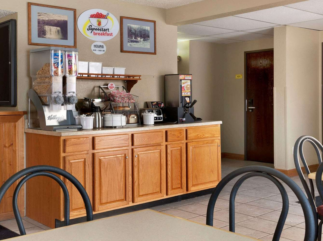 Super 8 by Wyndham Pulaski主图