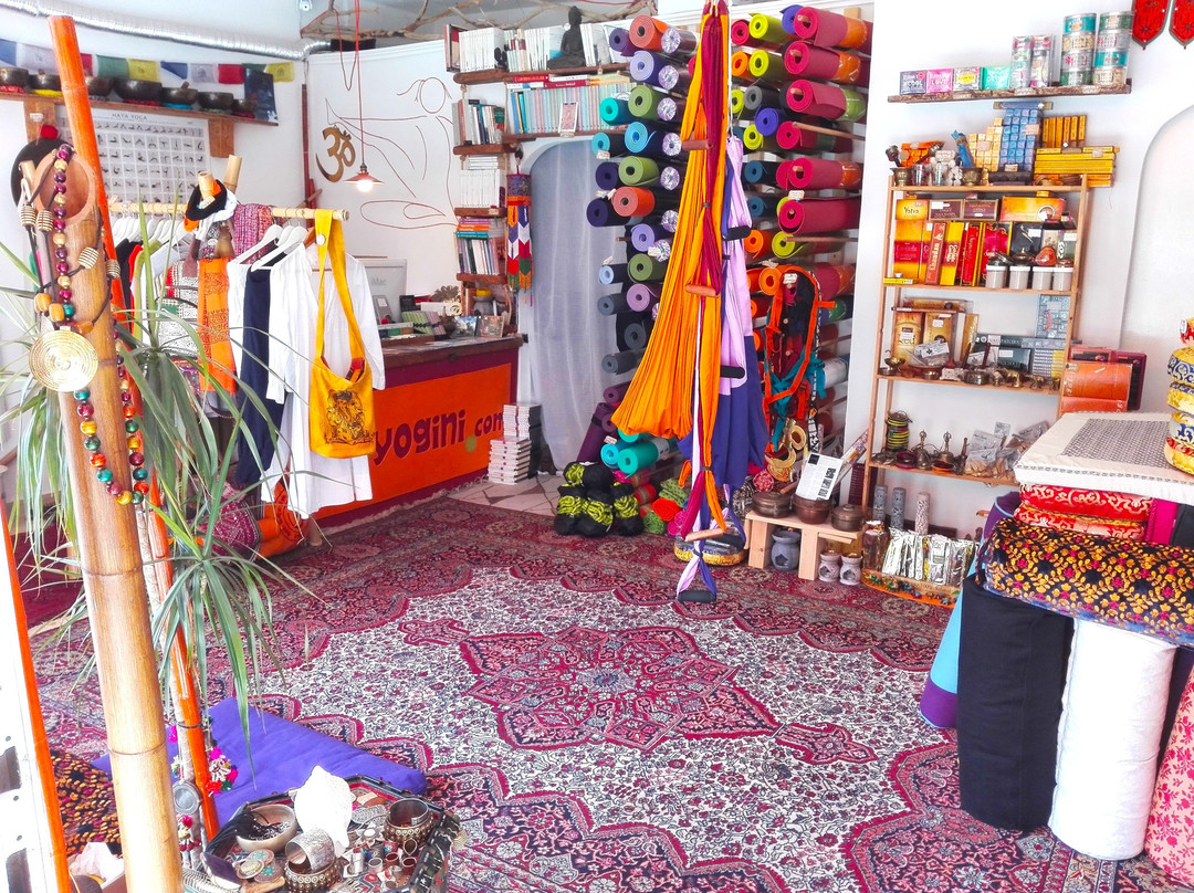 Yogi-Yogini-马洛卡帕尔马必去景点