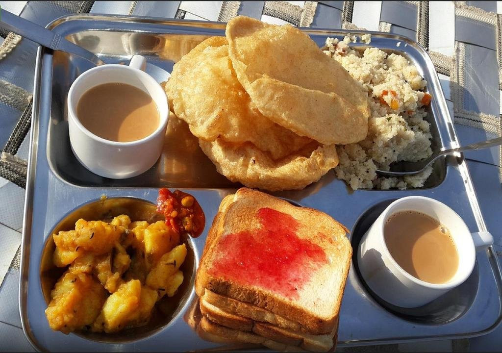 Golden Paradise Desert Resort主图