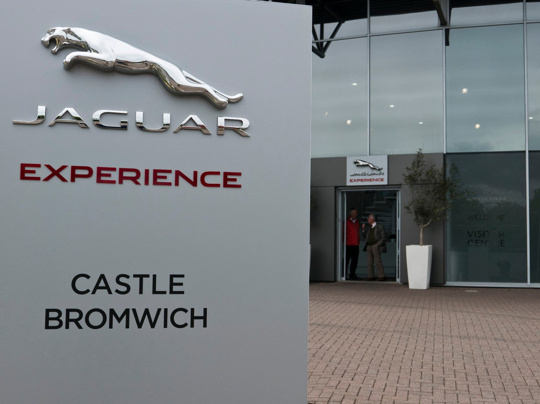 Jaguar Factory Tour景点图片