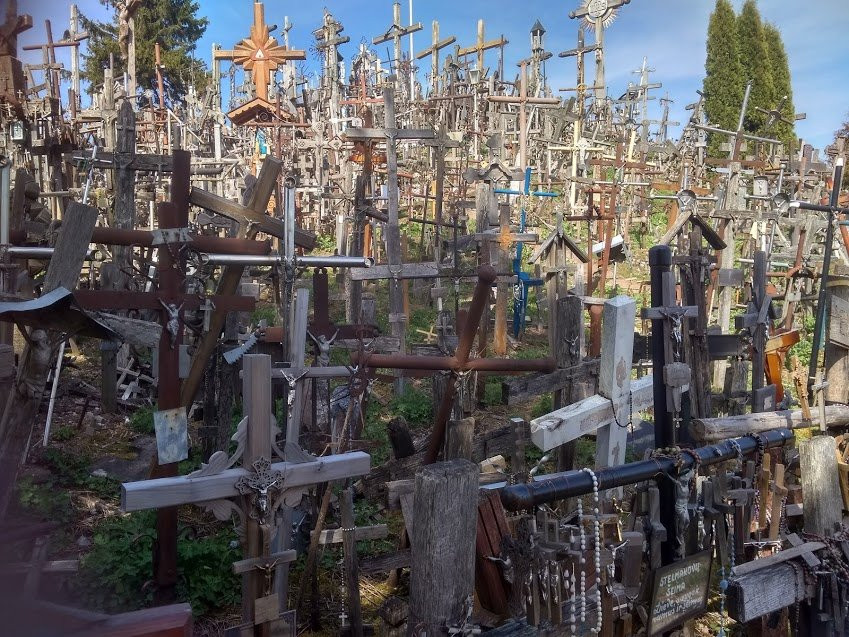 Hill of Crosses Guided Tour景点图片