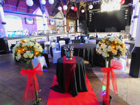 Diamond-唐克斯特必去景点