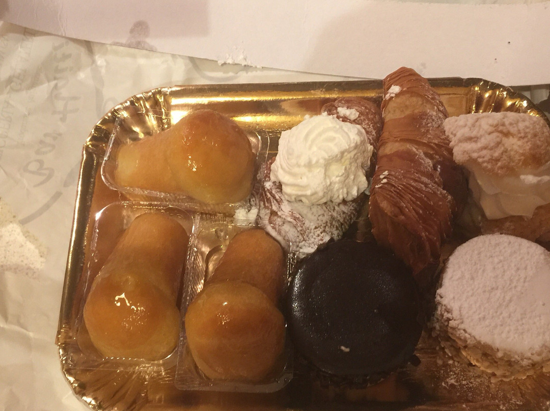 Santa Venere餐馆和美食-bar HAITI