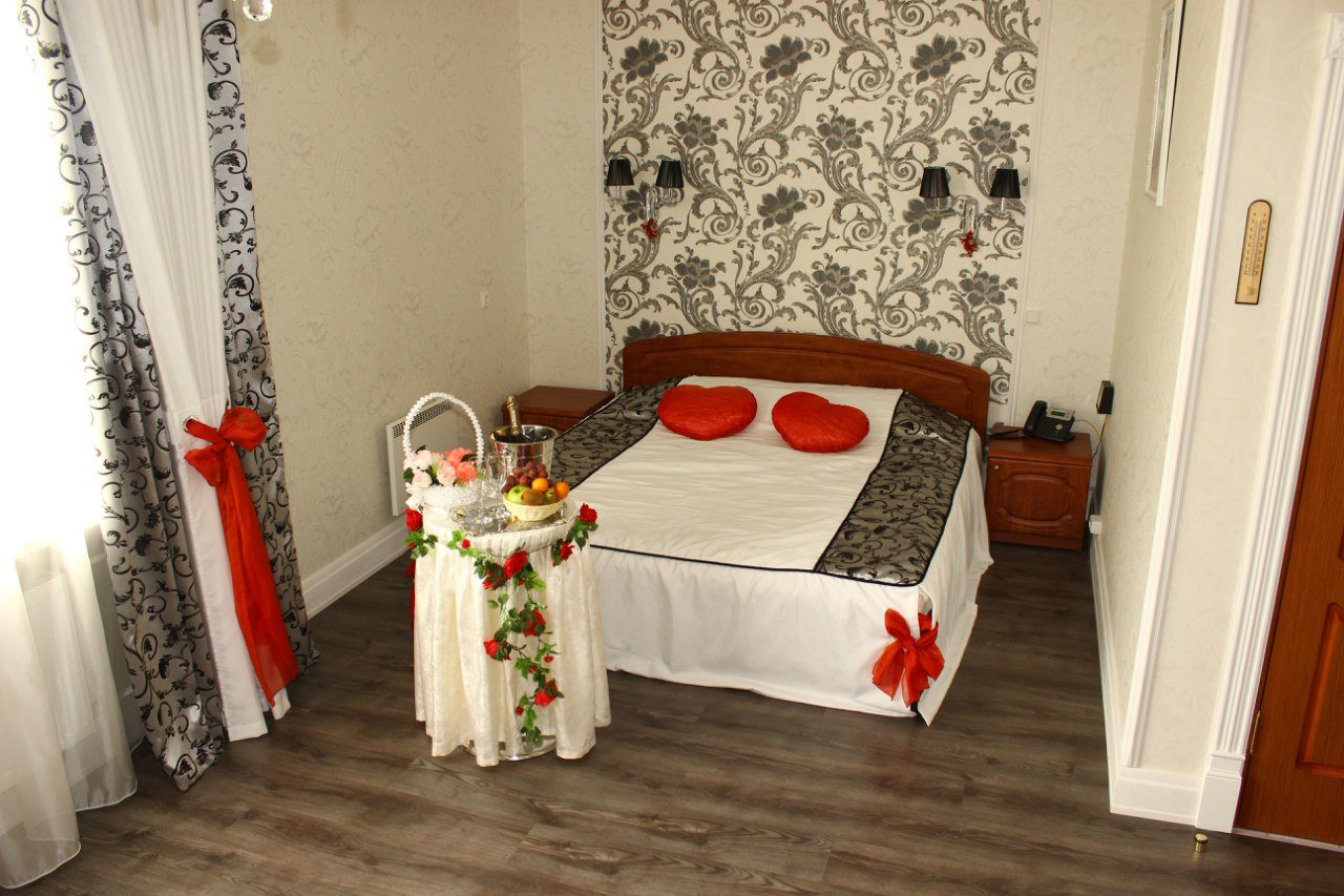 Hotel Karavan-官方