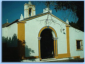 Igreja de N. Sr.a de Monte Virgem (Redondo)景点图片