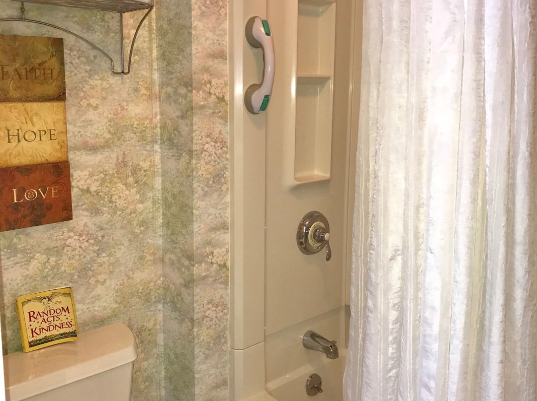 Lantern Inn Bed & Breakfast主图