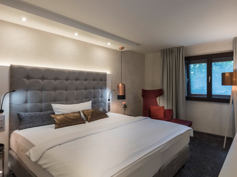 莫妮卡酒店主图