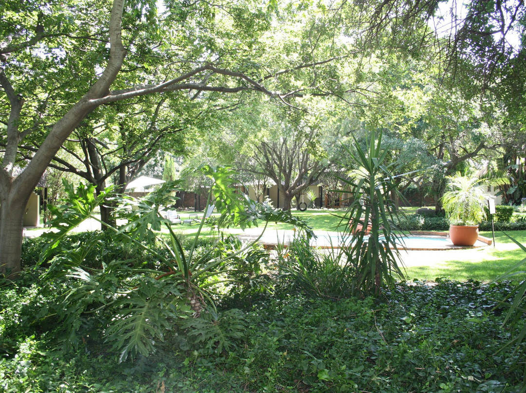 The Safari Club Guest Lodge主图