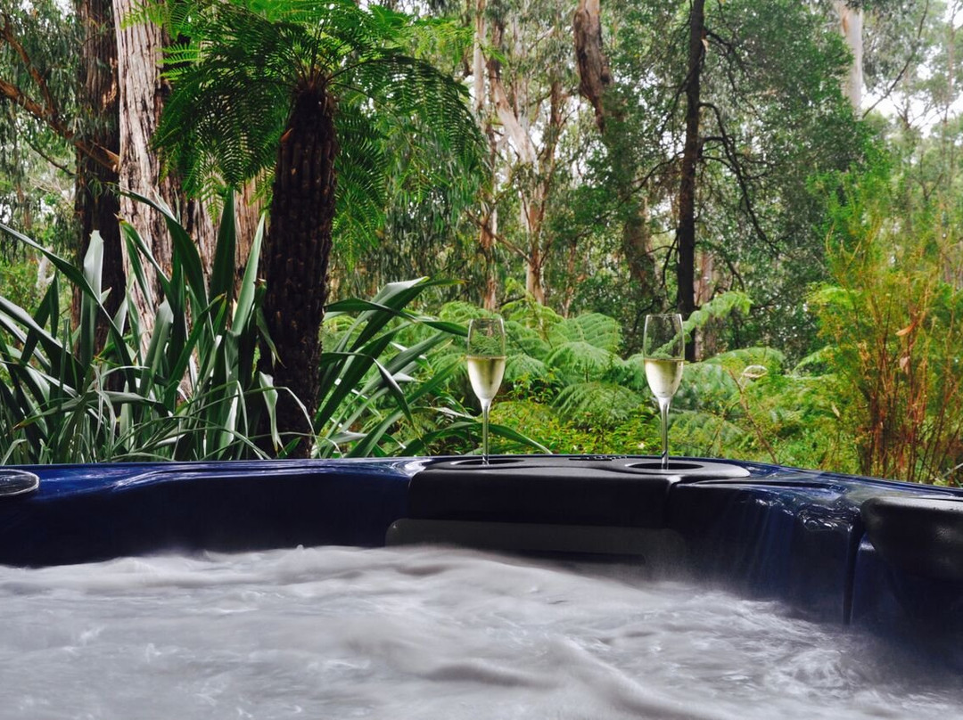 Piaf Day Spa-希尔斯维尔必去景点