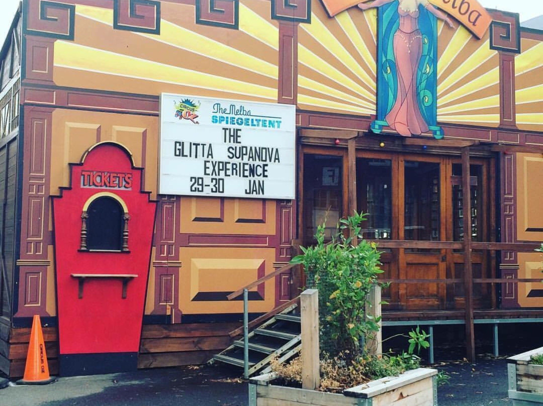 Melba Spiegeltent-科灵伍德必去景点