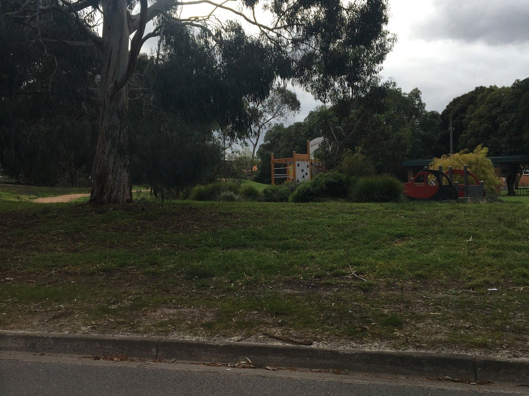 Burwood Skyline Drive In Playground-宝活必去景点
