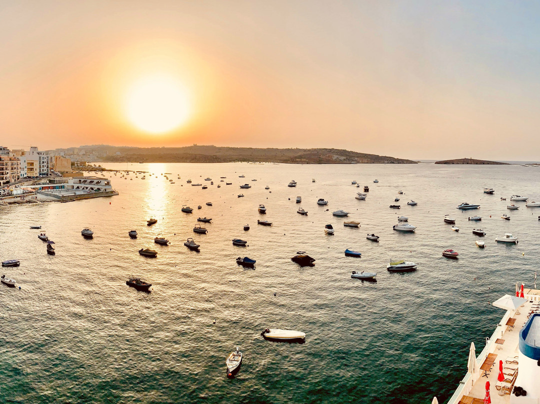 圣安东酒店住宿-Gillieru Harbour Hotel