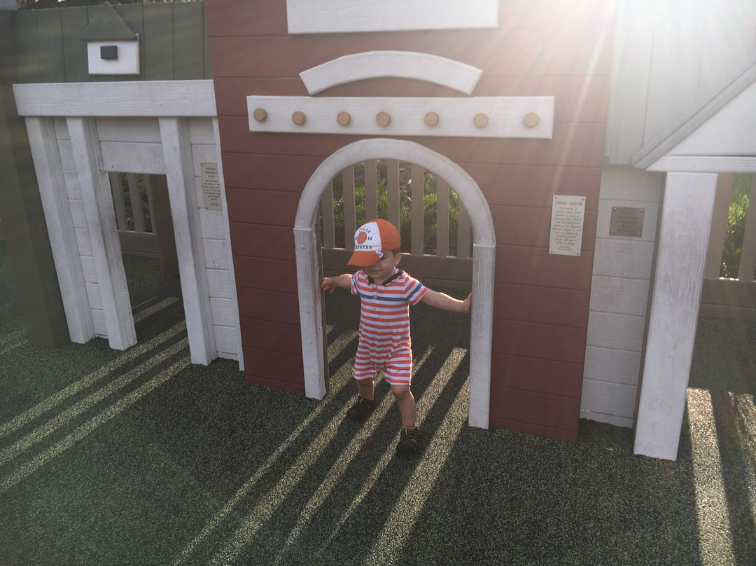 Freedom Playground-迪兰必去景点