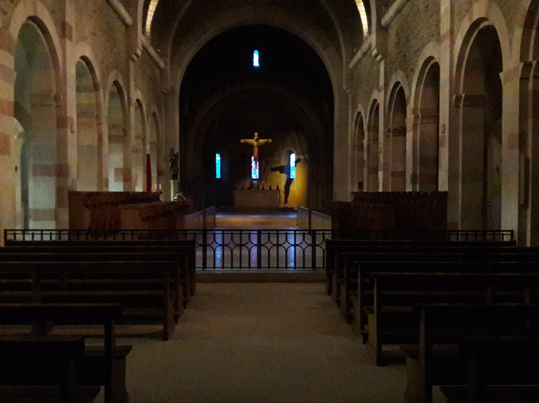 Abbaye Sainte-Madeleine du Barroux-Le Barroux必去景点