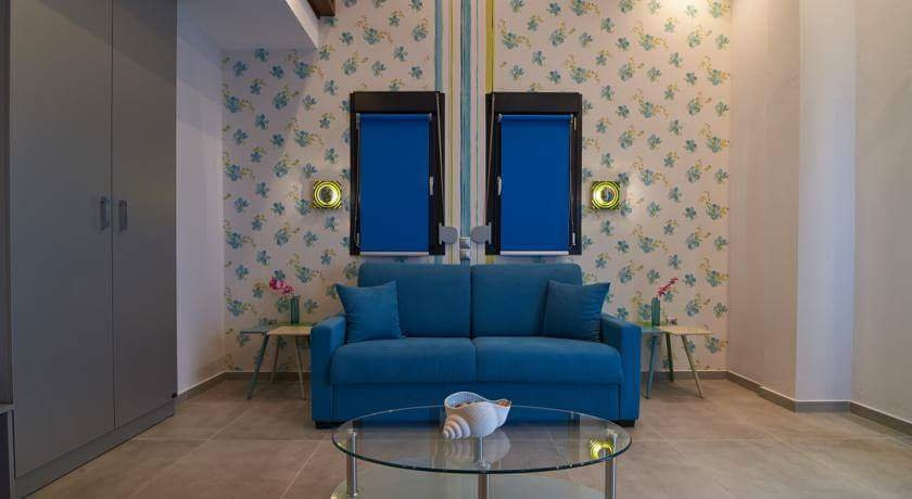 Grey House Apartments主图