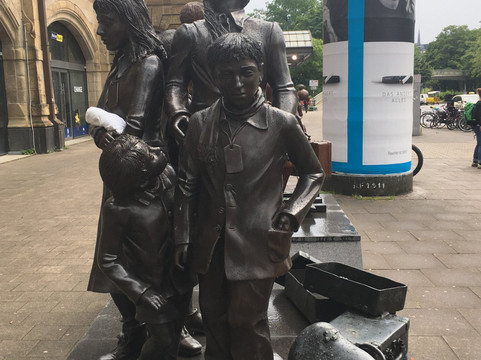 Impressive Hamburg Tours-汉堡必去景点