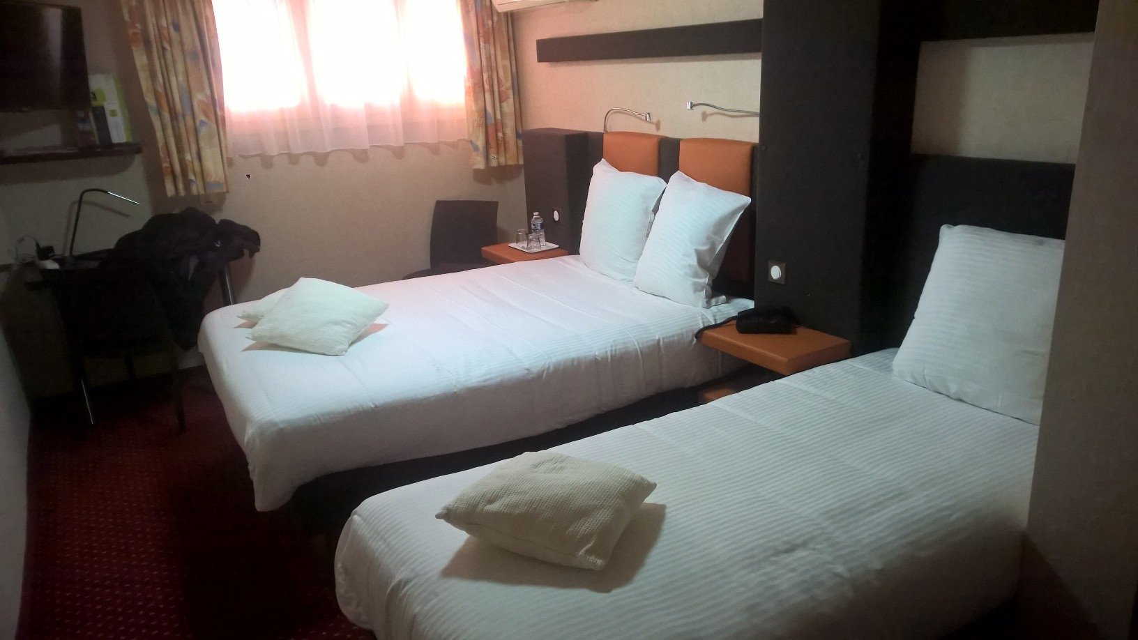 Hotel le Point du Jour-官方