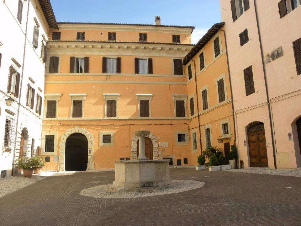 Piazza Fontana景点图片
