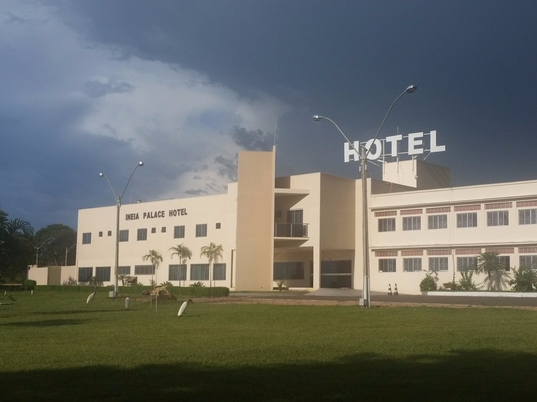 Ineia Palace Hotel主图