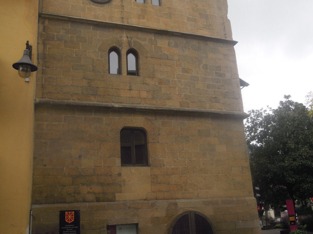 Santa Maria la Real景点图片