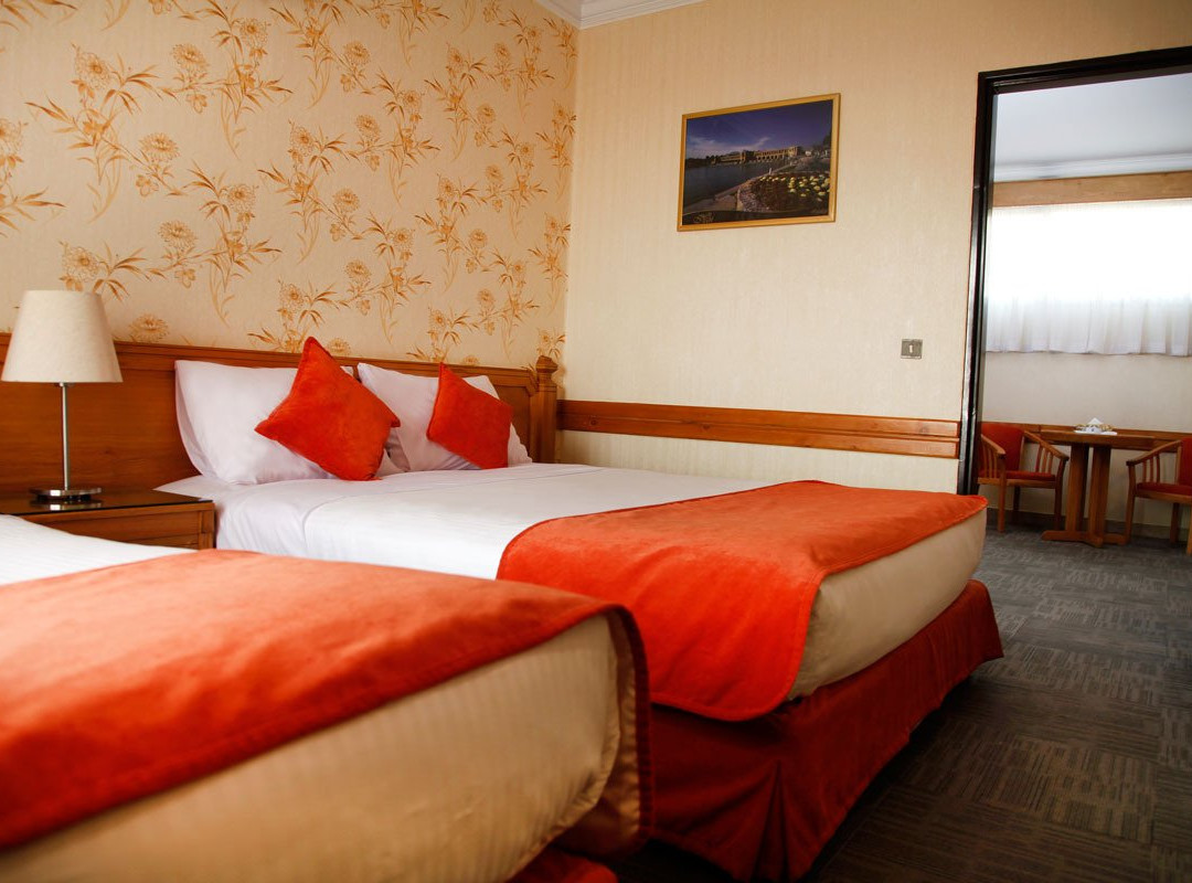 Alborz Hotel主图