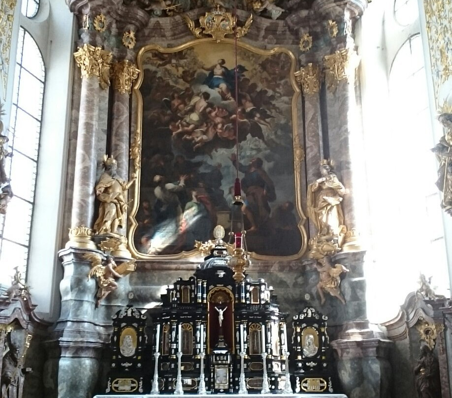 Hofkirche "Zu Unserer Lieben Frau"景点图片