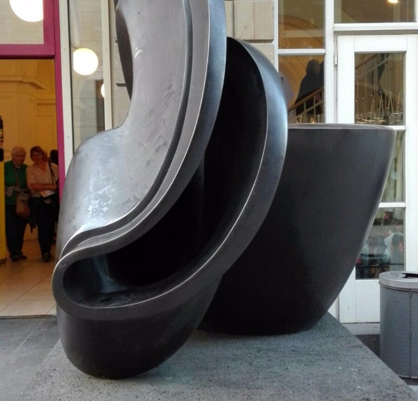 Tony Craggs von der Heydt Skulpturen-伍珀塔尔必去景点