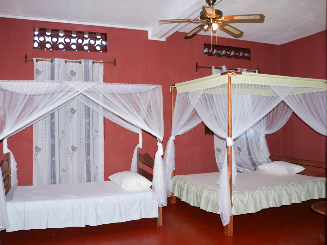 Lokintsy酒店住宿-Hotel Nautile