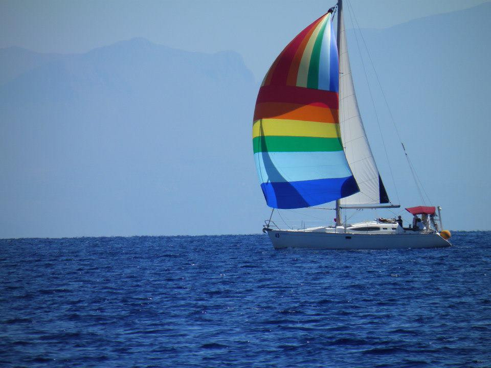 Heliohari-卡拉马塔必去景点