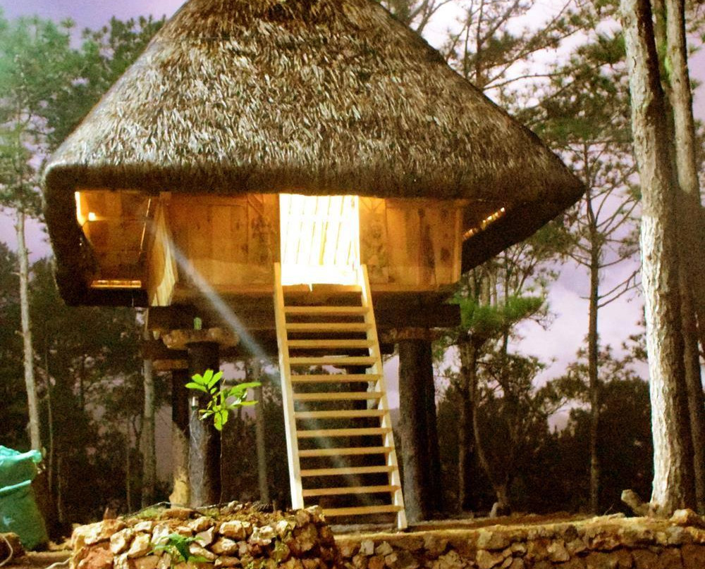 萨加达民俗村山林小屋