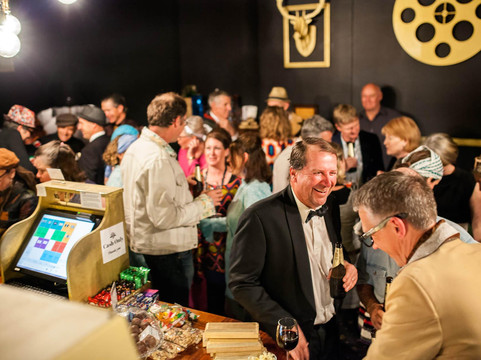 Sun Cinema Bright-布赖特必去景点