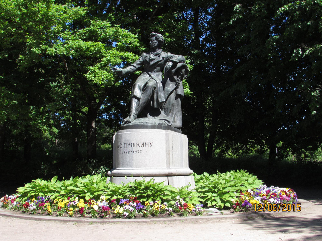 Monument A.S. Pushkin景点图片