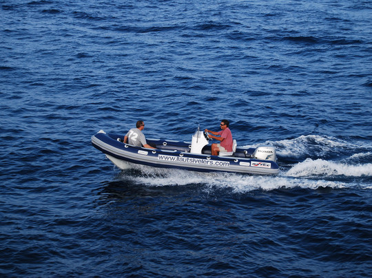 Llauts i Velers-Palamos必去景点