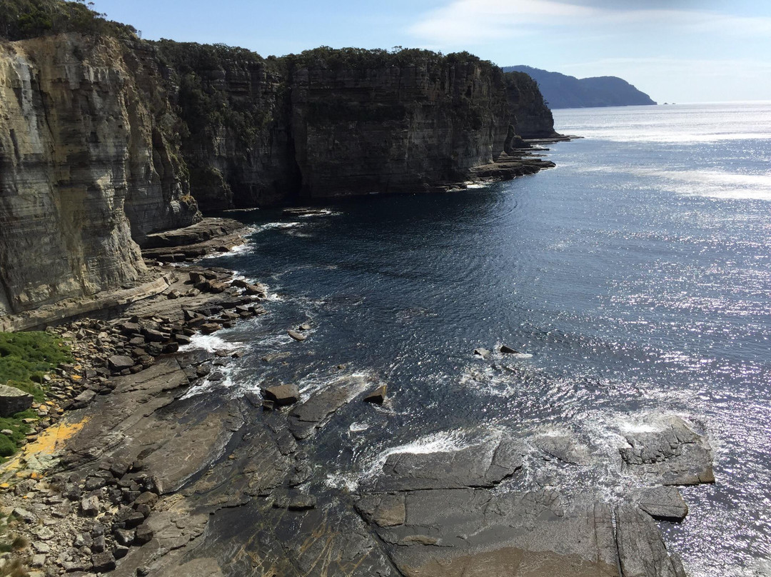 Waterfall Bay-伊格尔霍克内克必去景点