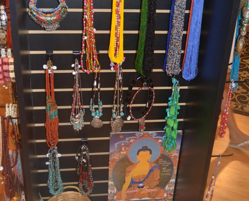 Exotic Himalayan Handicrafts景点图片