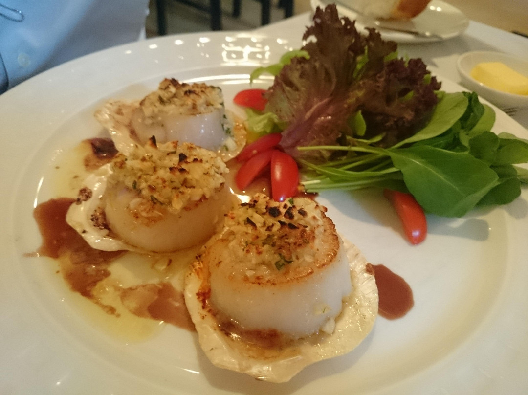 Salaya餐馆和美食-D'Eiffel Salaya