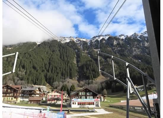 Luftseilbahn Wengen-Männlichen-翁根必去景点