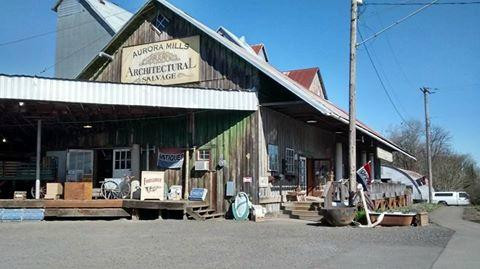 Aurora Mills Architectural Salvage-Aurora必去景点