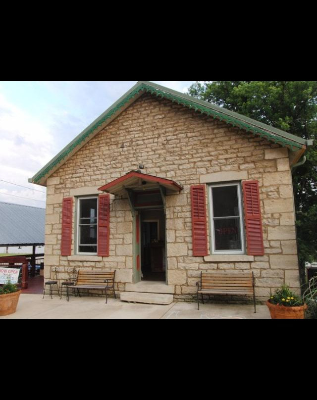 Elsah餐馆和美食-River City Cider House